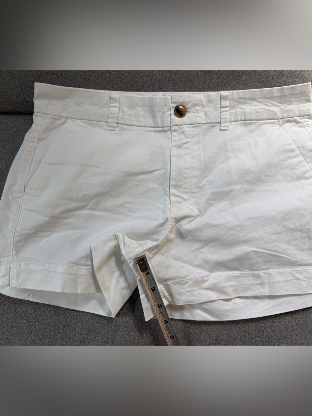 Old Navy White Cotton Blend Women's Jean Shorts - Picture 7 of 7